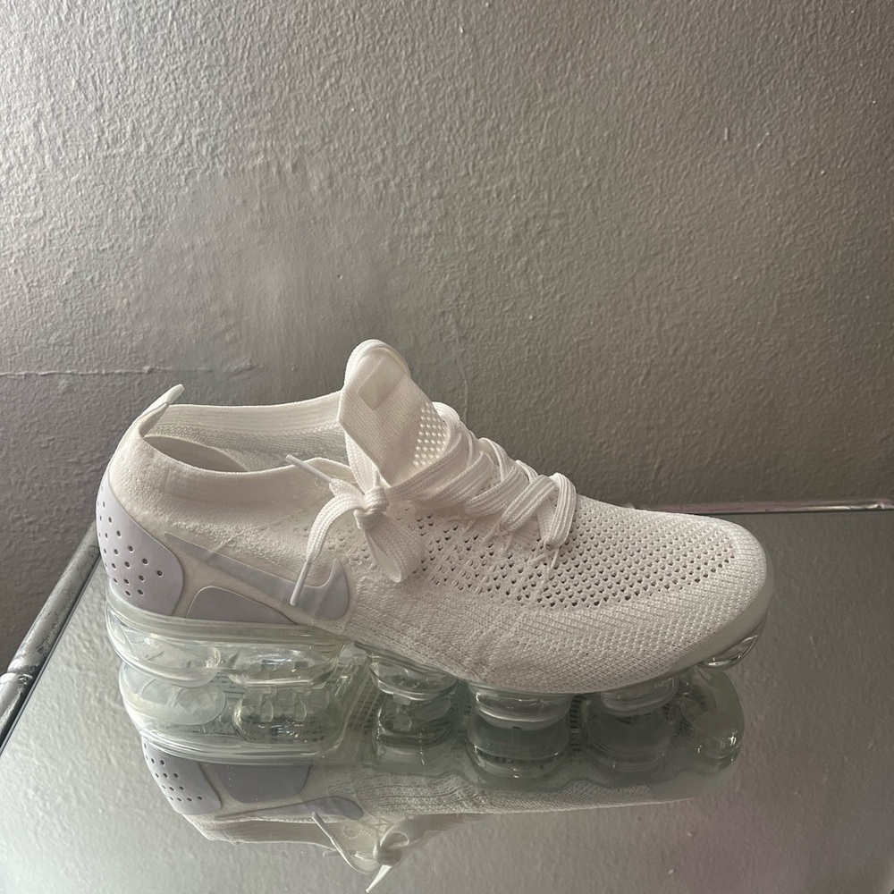 Nike VaporMax Flyknit Athletic Sneakers - White - Picture 2 of 6